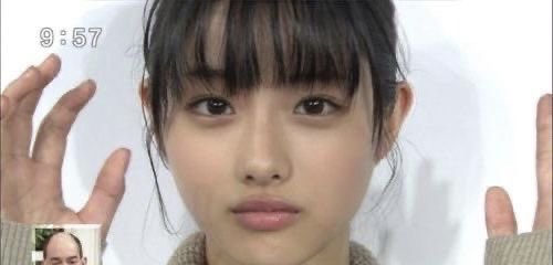 b55fq's tweet photo. 石原さとみの涙袋が理想👀 https://t.co/Um845qcN25