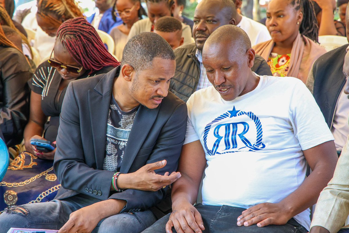HEBabuOwino's tweet photo. At the burial of my constituent and friend from Lower Savannah Soweto,Dorcas Nyokabi.May her soul rest in peace.May God grant her family strength and courage to overcome for it’s very painful to lose a loved one. https://t.co/cjgO8PtAVU