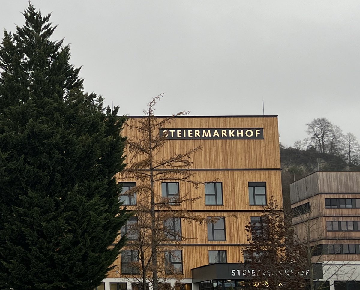 🌾 Ich war heute bei der Vollversammlung der Landwirtschaftskammer Steiermark, um die Renaturierungsverordnung und den weiteren Fahrplan vorzustellen. 🦋

👏 Es wurde intensiv, aber sehr konstruktiv diskutiert. Danke für die Einladung! 🙏🏼