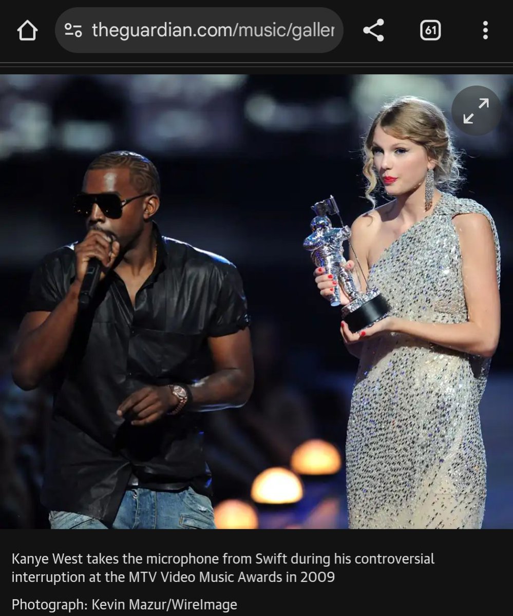 Taylor Swift History 🖤 tweet media