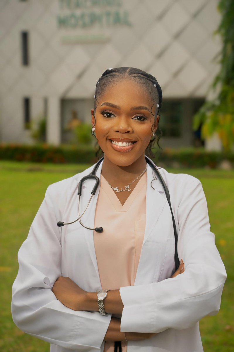 Angelulah's tweet photo. 🥹Hey y’all!!! I passed my exams and I’m a MEDICAL DOCTOR now! Grateful for this journey and excited for what’s ahead! ✨

#MBBSBENIN https://t.co/faAnpcNZYk