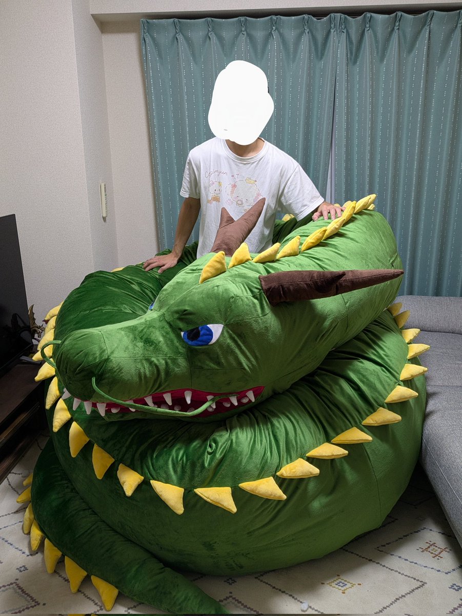 東洋龍の巨大ぬいぐるみを制作いたしました🐉 全長10メートル巨体です