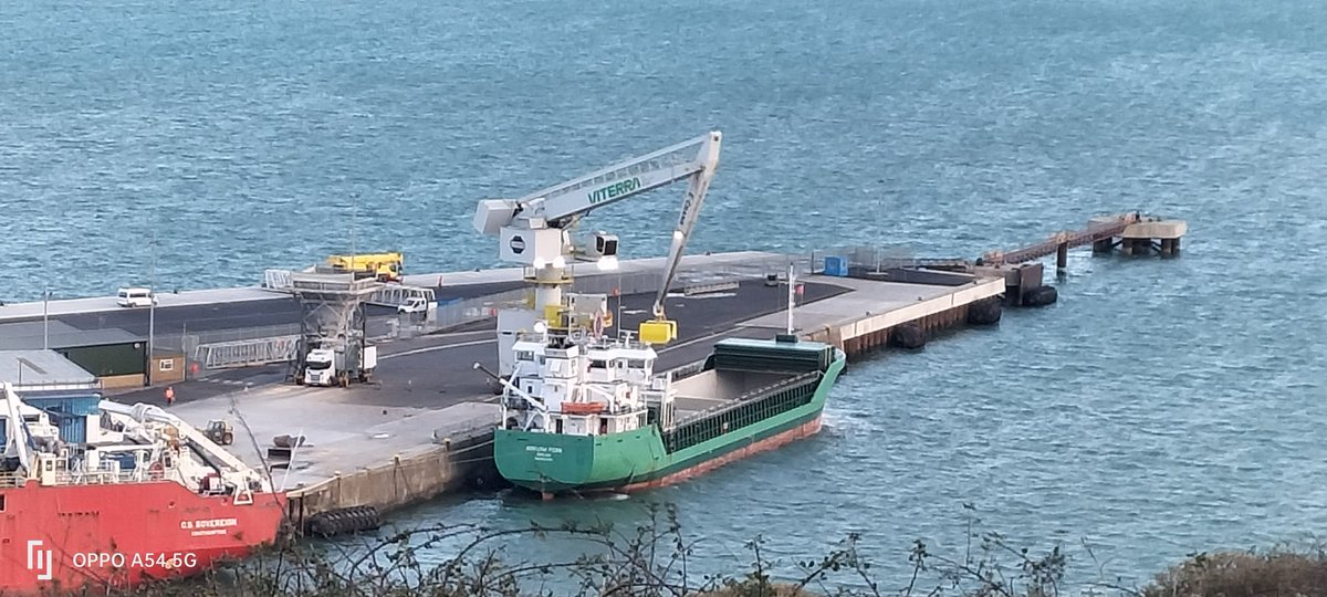 AytonJustyn's tweet photo. ๐ญ No Incinerator ๐ญ Boycott portland port ๐ฎ๐ช Arklow Fern ๐ฎ๐ช in #portland on 10/12/24. A General cargo vessel. #Weymouth #dorset #ArklowFern #Generalcargo #photography #shipslnpics #shipspotting #Shipsphotography #lreland #Arklowshipping #shipping #ships https://t.co/GYTuLkYhYh