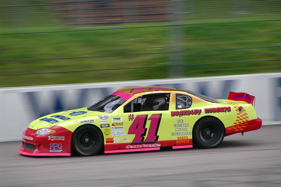 AscarRacing's tweet photo. #ASCAR #AdventCalendar 🎄 1⃣4⃣
We've run out of 1⃣4⃣s already, so we’re cheating again. Here is the 4⃣1️⃣ Boardley & Roberts Racing Chevrolet Monte Carlo driven by #CarlBoardley in 2007.
📸 Rounds 7 & 8, 18/8/2007 - Matt Screaton
#AscarRacing #DaysOfThunder #Rockingham https://t.co/pk0KRscVrK
