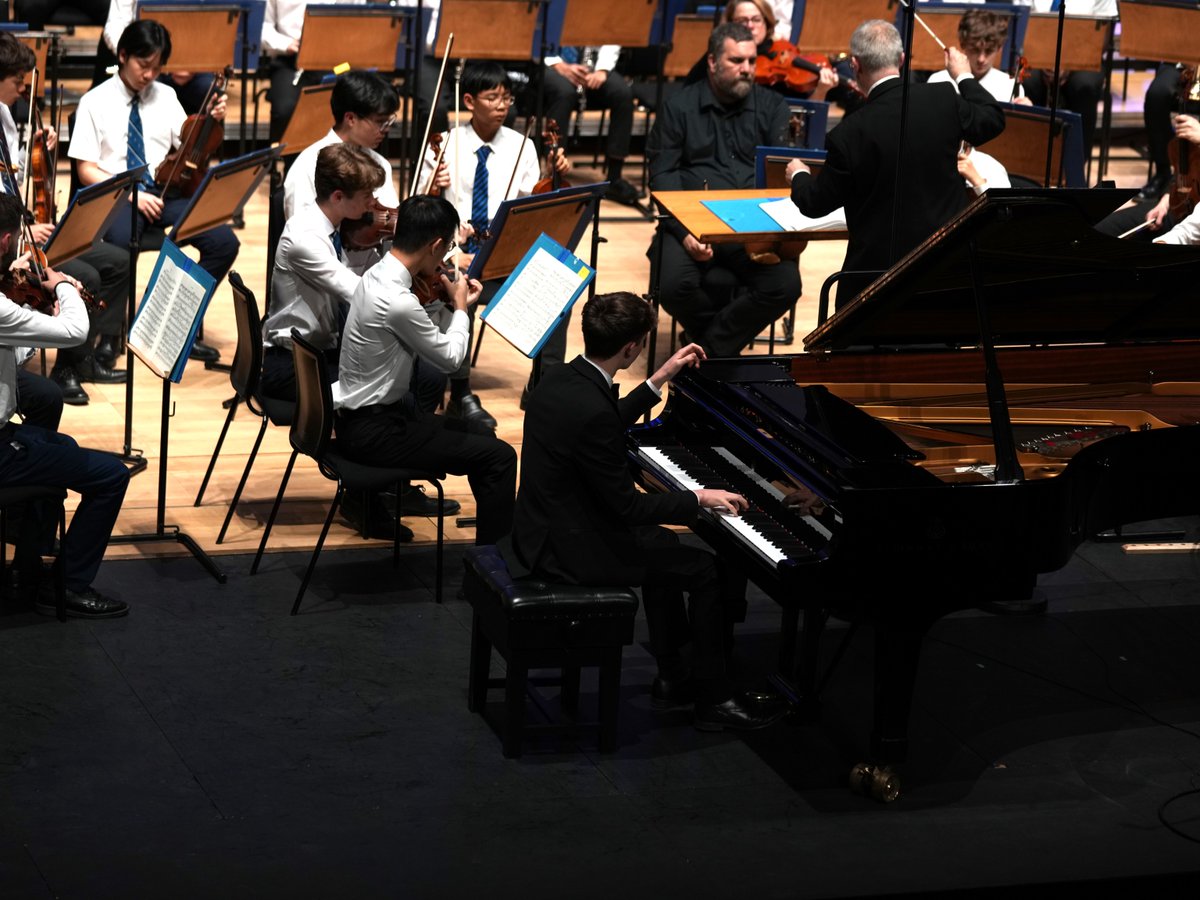 Dulwich College tweet media