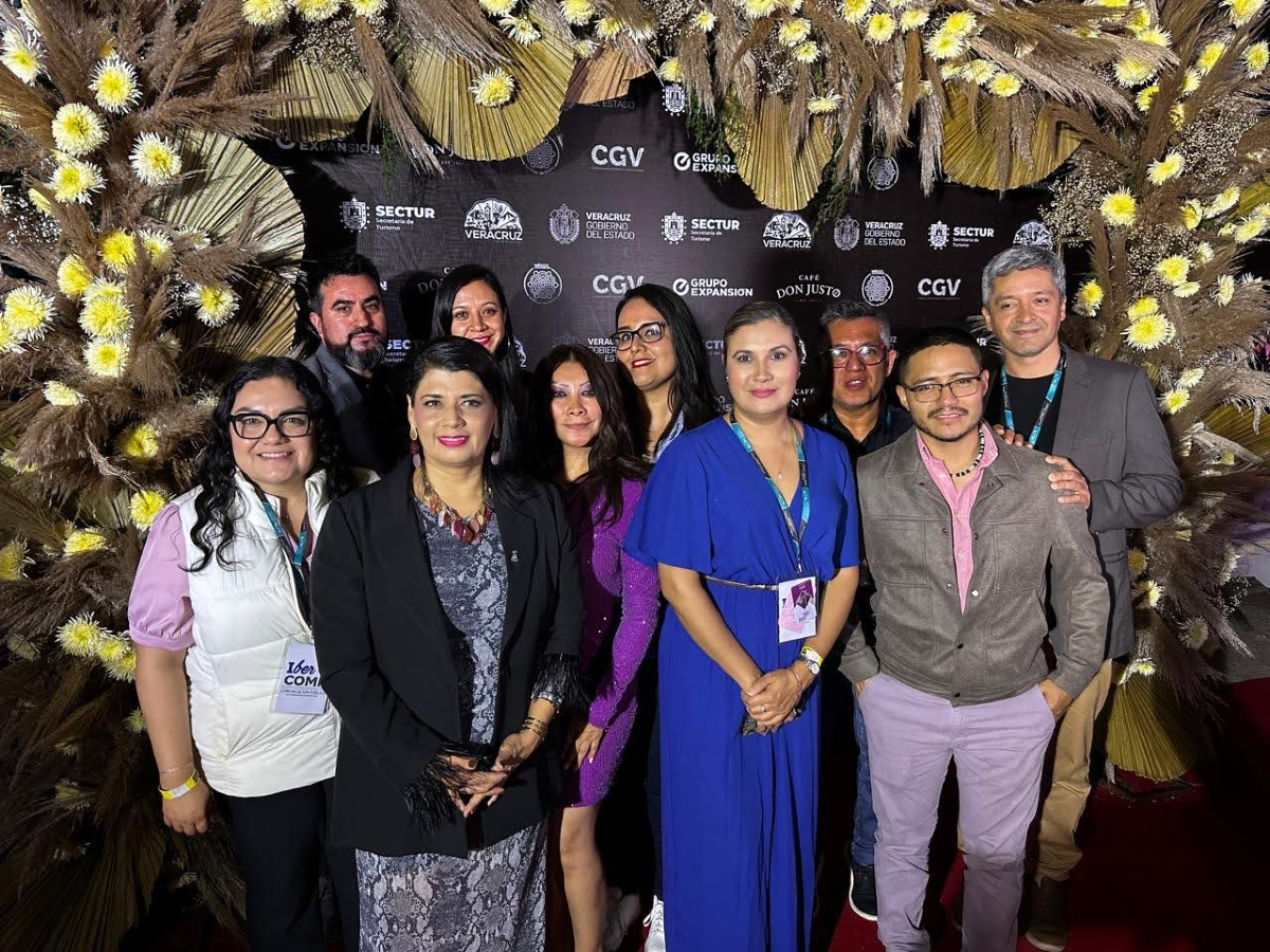 uimunicipalista's tweet photo. ✏️En el 7mo Encuentro Iberoamericano de #ComunicaciónPública la Red Iberoamericana de Profesionales @IberComp #UIM  celebró su décimo aniversario🎉

🗒️En esta nota te invitamos a conocer el recorrido de nuestra RED que va por 🔟años más
👀 al 📹
🔗https://t.co/IyG8NLFFla https://t.co/z2AMUScrM4
