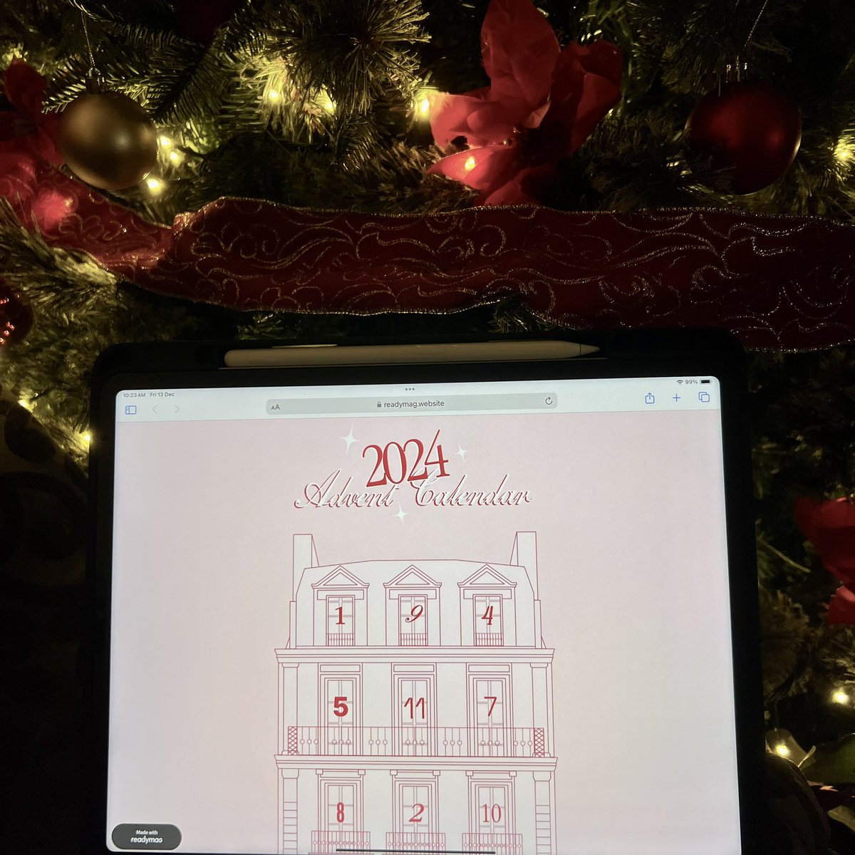 miumargiela's tweet photo. I made a digital 2024 Advent Calendar that reveals a 90s Japanese fashion magazine like FRUiTS, CUTiE &amp; Zipper on each day and is downloadable for free! 

This is a little present for my hftwt girlies🎁🎄🤍

Link: https://t.co/oPMQjwbRJ0 https://t.co/0PhbOAfY0B