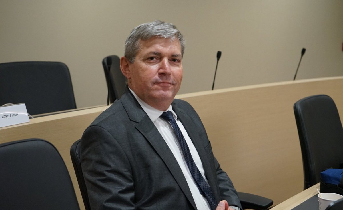 RNGrandEst's tweet photo. 📹 Stéphane REICHLING : Située au carrefour des maux de notre société : crise sécuritaire, du logement, du pouvoir d’achat, notre jeunesse aurait mérité qu’on voit les choses en grand. #SPDec24
➡️ https://t.co/QOlA5Hg6On https://t.co/5y2sZpzUz8