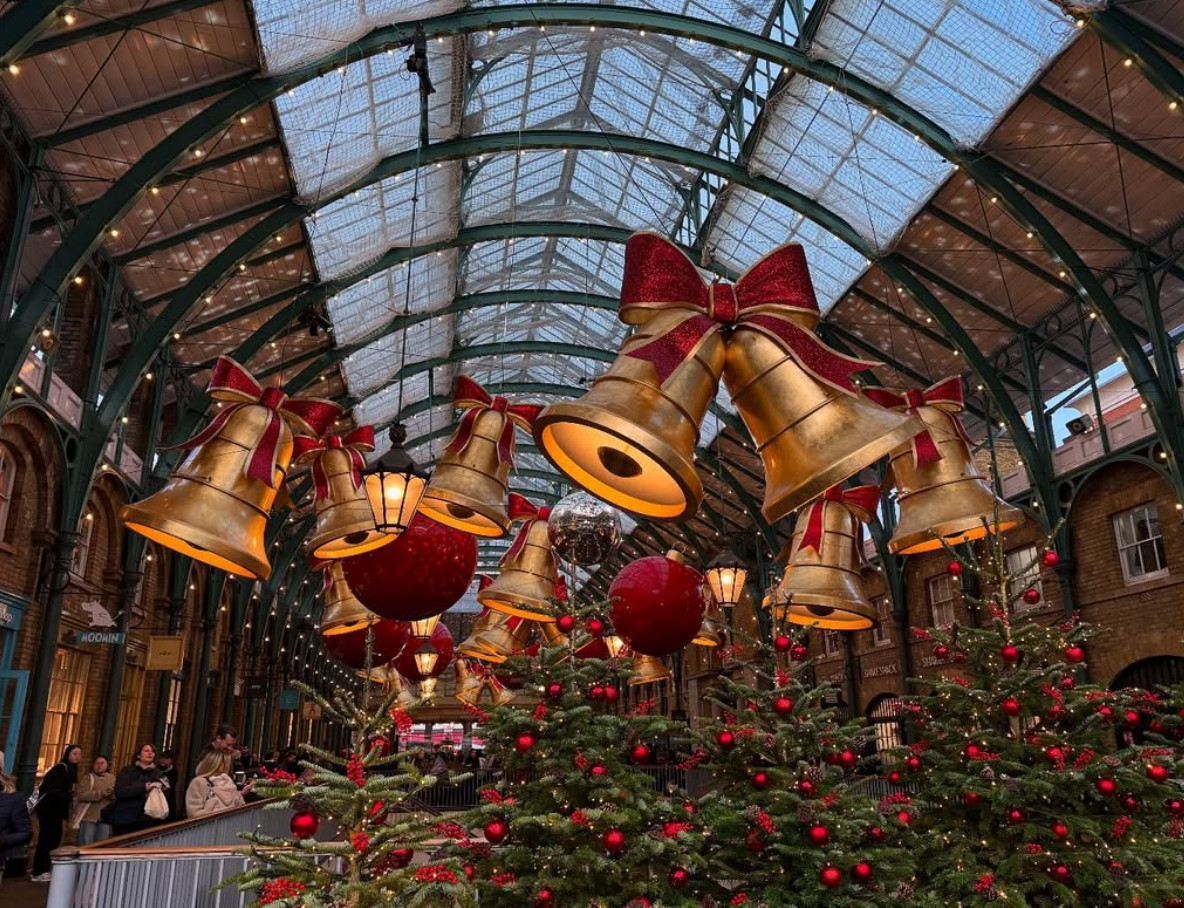 SophWheeler2's tweet photo. Yesterdays trot round #coventgarden to get those #festivefeels https://t.co/9abYysCbPh