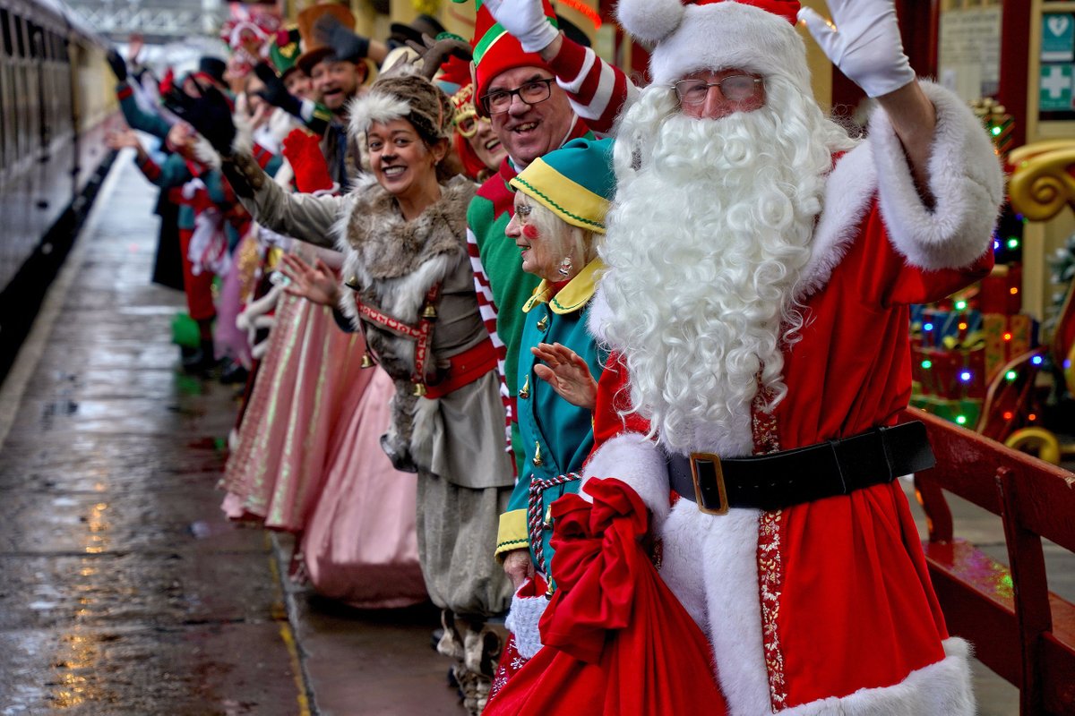 🎄 Day 1 of Midas’ Christmas countdown: Bury edition!

Stroll through the Winter Wonderland at Bury Bolton Street Station, then hop aboard a festive rail adventure through the Irwell Valley to Rawtenstall.

🎅 Santa Specials run Nov 23 – Dec 24. Details: bit.ly/3OTMTiW