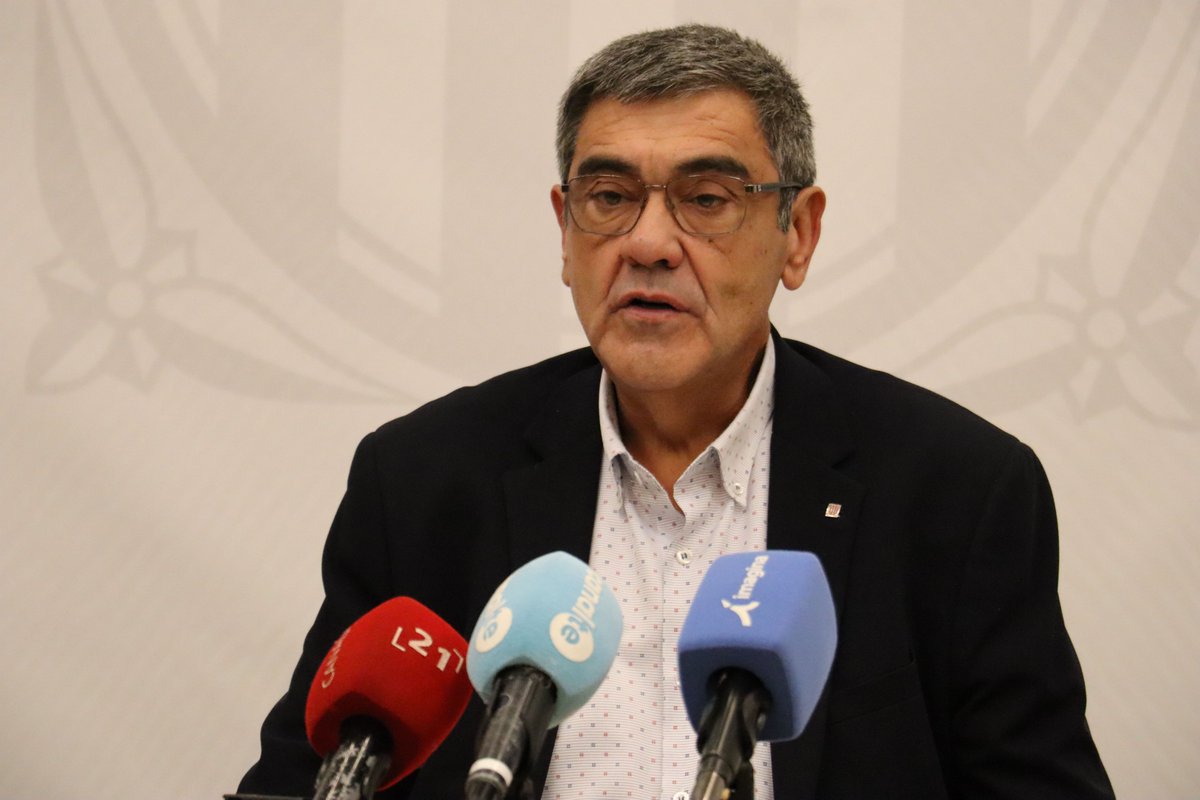 🗣️#delegat <a href="/castorgonell/">Joan Castor Gonell</a>: "Els primers 100 dies han estat marcats per l'escolta  activa, la proximitat amb els municipis i els agents socials i  econòmics de les #TerresdelEbre i l'impuls a projectes estratègics"

👉govern.cat/salapremsa/not…