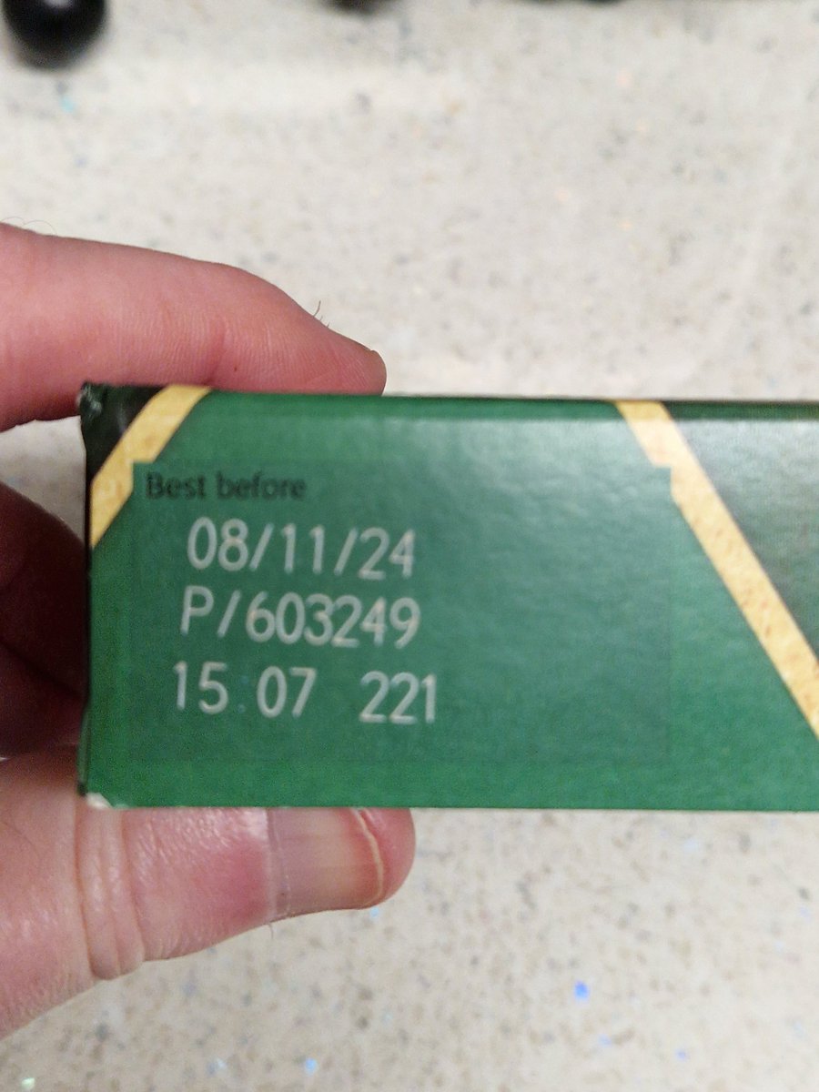 MrSlaphead's tweet photo. @sainsburys Hi, I've just picked these up in your Wigan store. Thought the best before date was July and only noticed when I got home. https://t.co/WbA3beGsbG