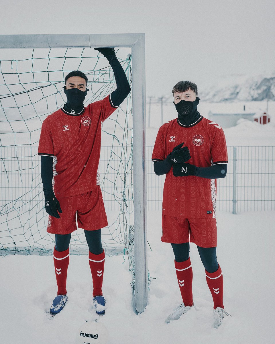 Classic Football Shirts tweet media