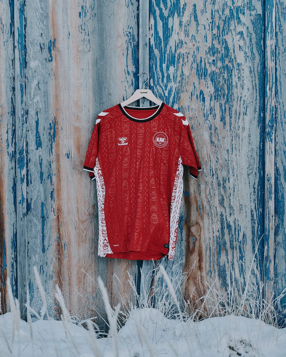 Classic Football Shirts tweet media