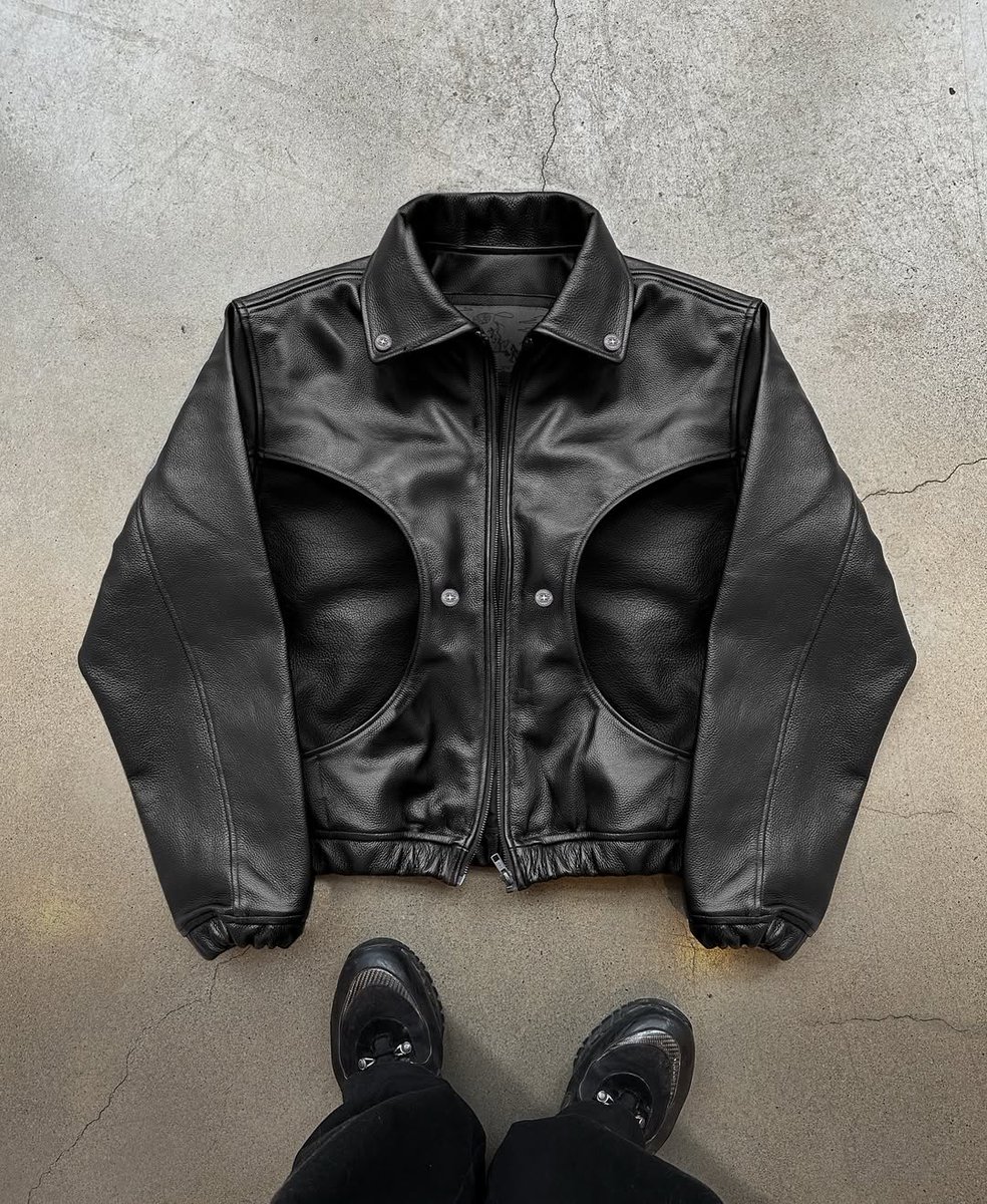 vetmamagazine's tweet photo. The Real Leather Jacket from Triple Sphere https://t.co/pA5Ho5MqSB