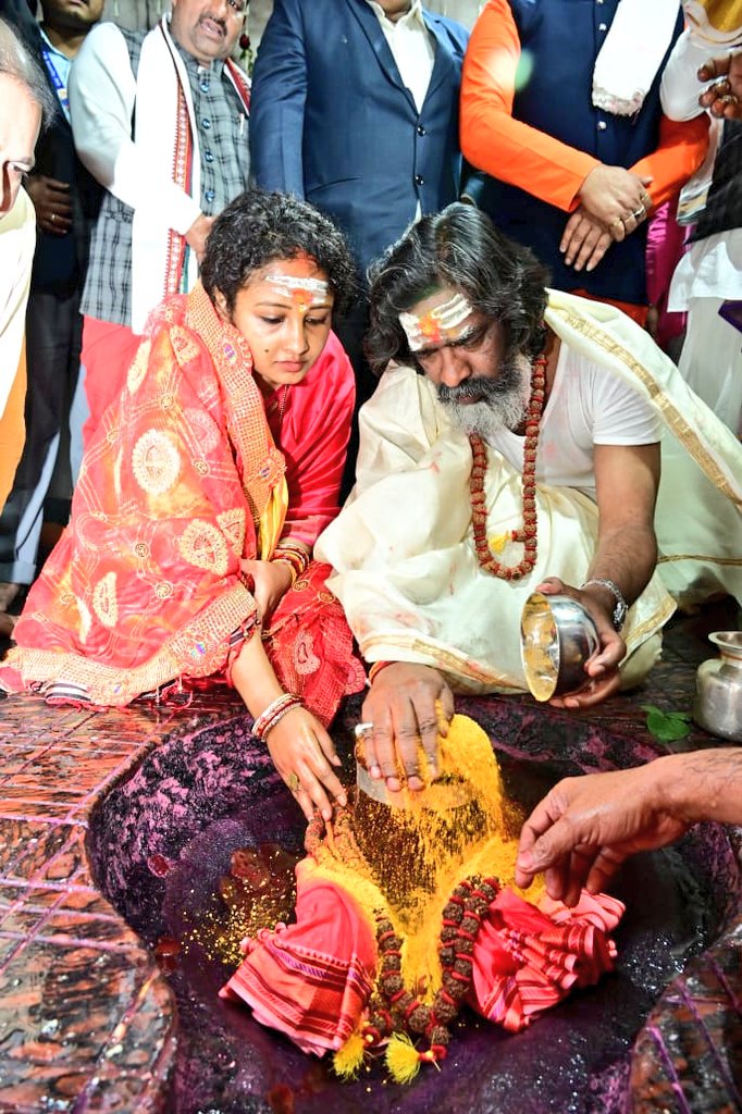Hemant Soren tweet media