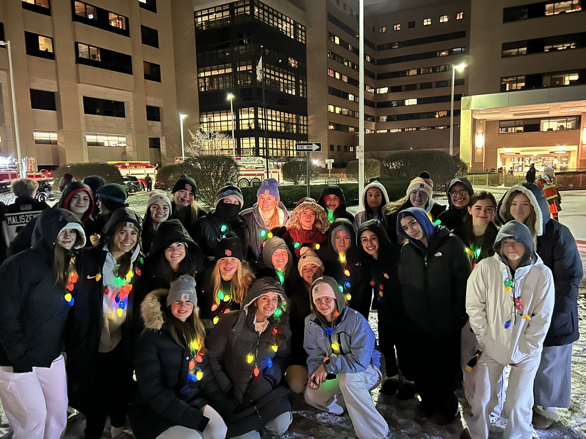 DCGBball's tweet photo. Love this tradition ❤️🖤 Moonbeams for Sweet Dreams with all 3 teams! #ServiceForOthers #GetTo https://t.co/DBstnzoFfX