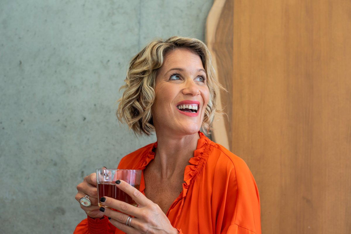 Excited to apply the wisdom from <a href="/melrobbins/">Mel Robbins</a>'s book LET THEM! Just watching her interview on <a href="/Oprah/">Oprah Winfrey</a>'s podcast a few days ago has already had an amazing impact on my life. Letting go has never felt so empowering! #LetThemTheory #PersonalGrowth