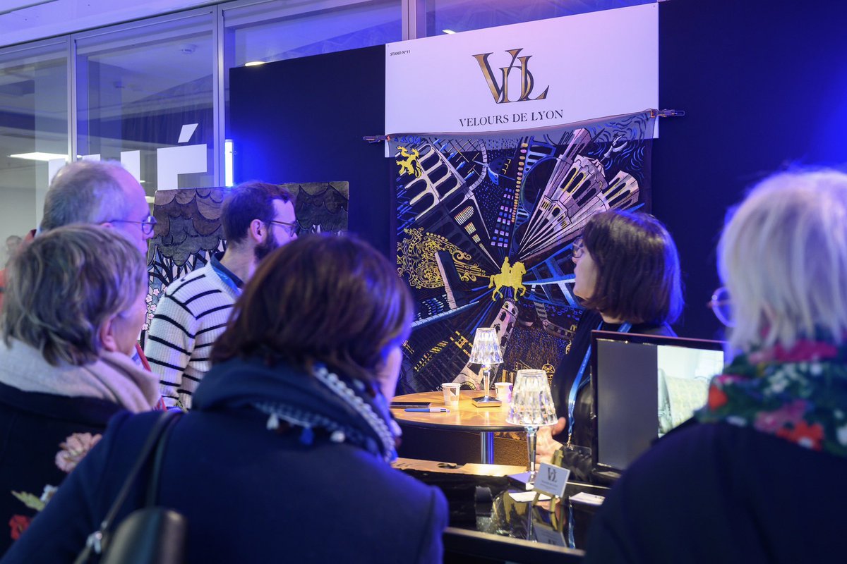 Notre industrie repose sur des savoir-faire ancestraux (soierie, coutellerie, tannerie…) qui font la fierté et la renommée d’Auvergne-Rhône-Alpes. Première Région en réindustrialisation, nous soutenons avec @AURAentreprises ceux qui forment, investissent et relocalisent ici.