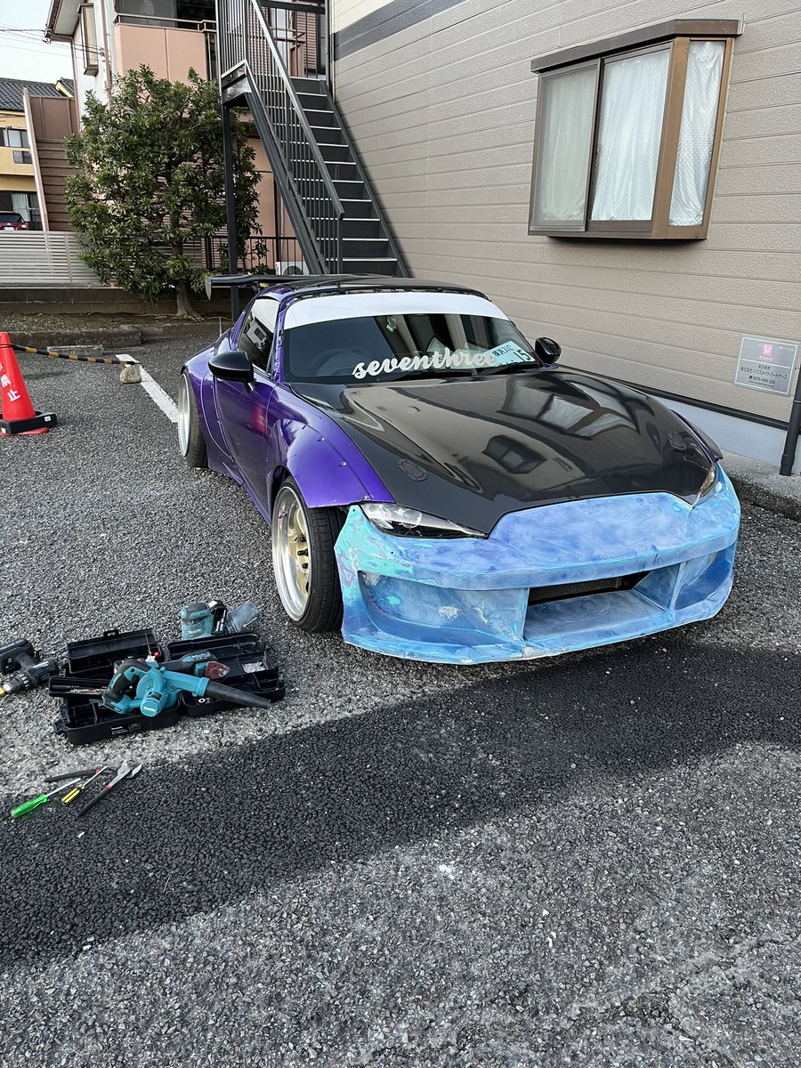 そろそろオールペンしたいな
6w9!!

誰か塗る場所だけでいいから貸してください!!