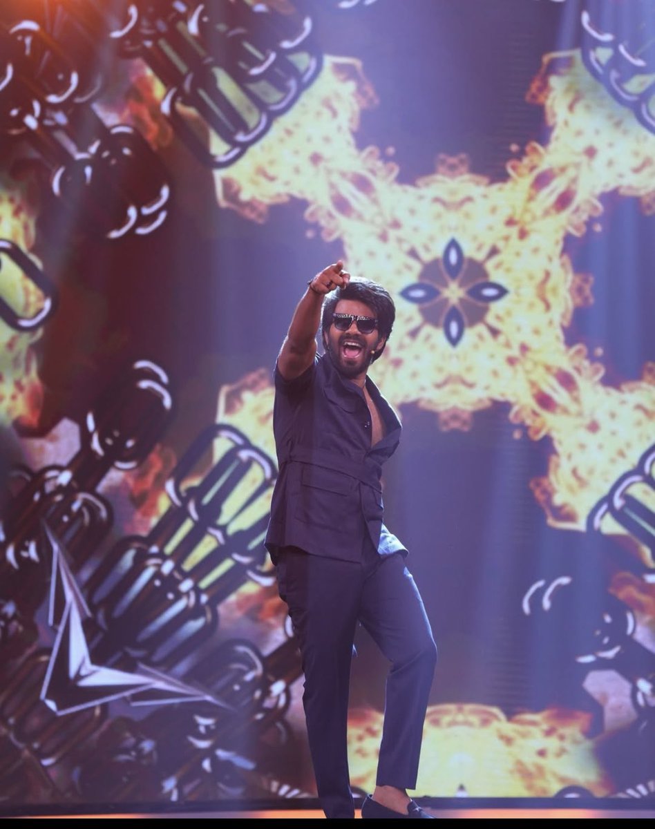 Sudheer_devote's tweet photo. WOW Looks 😎🔥🥵
@sudheeranand 

#LatestUpdates https://t.co/hHOKh76Uxq