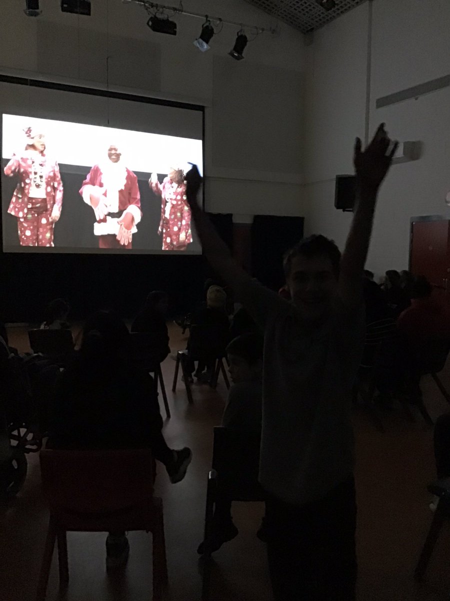 Fairfieldstweet's tweet photo. A great morning ! We are watching the @singinghands virtual Christmas show this morning all together in the hall. As you can see the pupils are really enjoying themselves joining in the songs and signing. #singinghands https://t.co/5AJAILU0eb