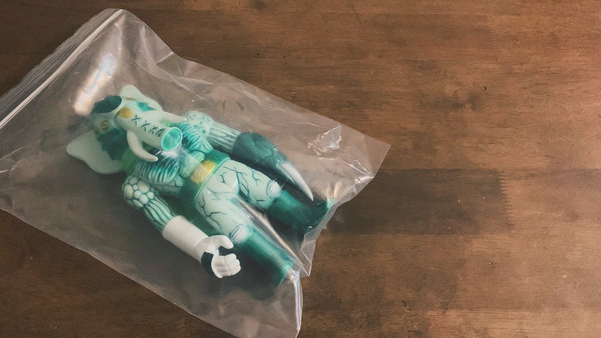 vincenthsiao18's tweet photo. ⚡️🐘⚡️

碧綠白玉

#sofubi
#sofvi
#neoone
#エレマックス 
#elemax
#realhead
#realxhead
#RHND
#真頭玩具
#真頭不滅
#斜槓收藏家
#再買玩具我就…… https://t.co/f5pS8x04YS
