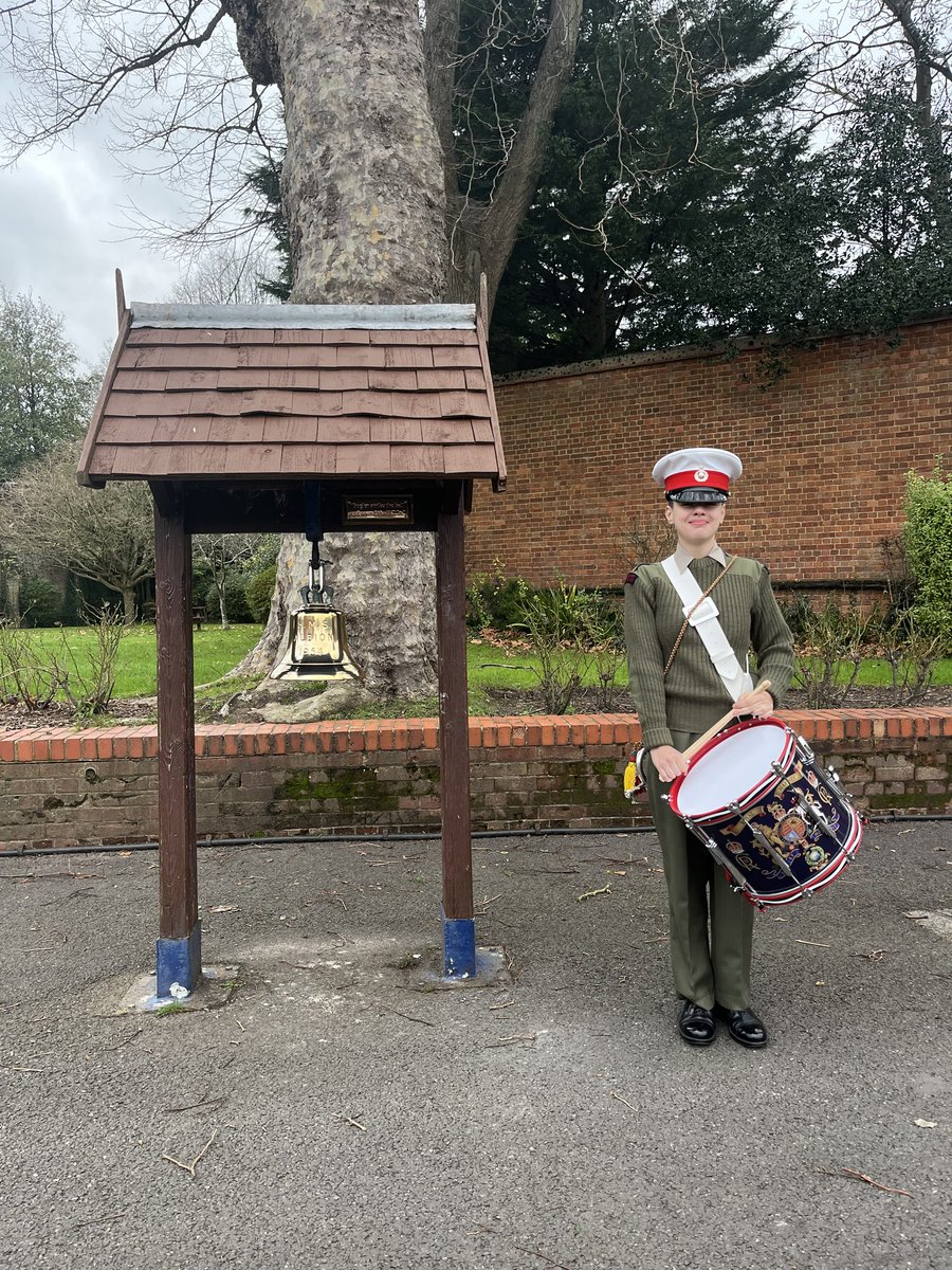 RMSchoolofMusic's tweet image. Another round of well deserved congratulations, this time to our three Buglers who have completed their training @RMSchoolofMusic. Good luck to Bugler's Gibb, Freitas and Ward who will now be heading off to their bands after leave. #training #drummer #bugler #Exams #drumcorps
