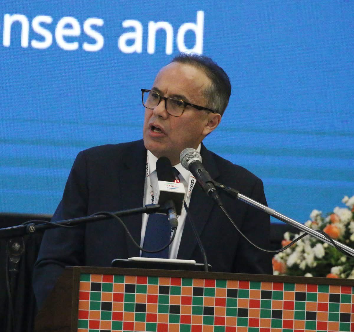 HHichilema's tweet photo. Public service & private sector are 2 sides of the same coin, there is no need for antagonism.
This was the overarching theme of our message at #PPDF2024. πΏπ²#FosteringCollaboration #CocreatingSolutions https://t.co/tbF6YqhhjS