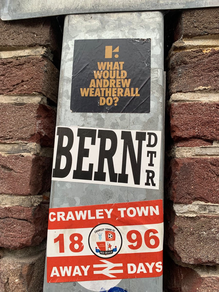 BRLNARTLAB tweet media