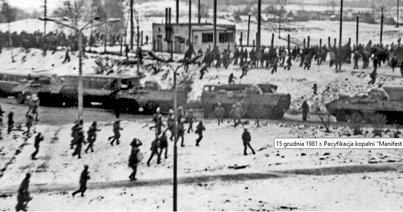 ipngovpl's tweet photo. 🗓️ 15 XII 1981 roku oddziały #ZOMO dokonały pacyfikacji strajków w kopalni „Manifest Lipcowy” w Jastrzębiu oraz w Wytwórni Sprzętu Komunikacyjnego w Świdniku.
#StanWojenny https://t.co/ykHM5BQuL7
