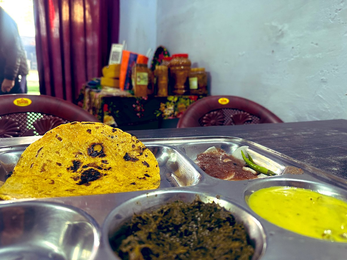 talkwithRanjeet's tweet image. Hello Jammu. 
Yesterday i went to #Dogra Rasoi at #Akhnoor run by local women Self Helf Group.Food is too delicious.You all must go &amp;amp; try local cuisine.
#bevocalforlocal #Akhnoor @BDOAkhnoor @OmarAbdullah @Surinderch55  @MCommitttee2 @MDJKSRLM @UmeedAkhnoor