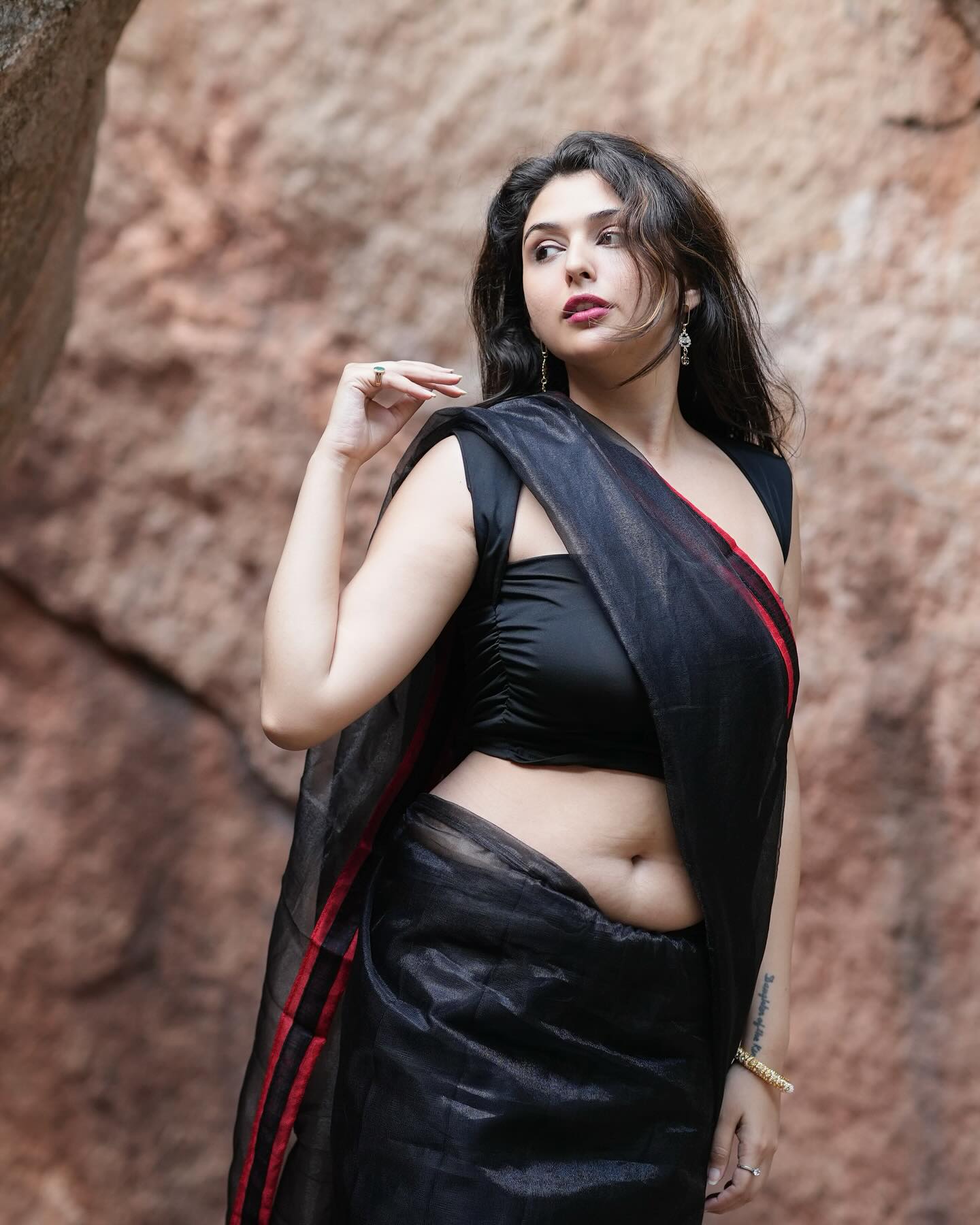 GerVjmMbsAEvujD?format=jpg&name=large