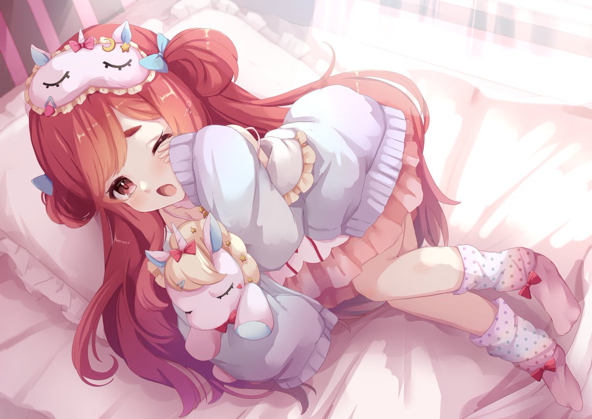 Nekorobi_Yun's tweet photo. ╭━━━━━━━━━━━━╮
もう少し寝てもいい~?
╰━━━v━━━━━━━━╯
#おはようVtuber️️ #12月のVTuberフォロー祭り
Photo by 署名 捺印 (#FoamyforMe) 様 https://t.co/UxwpejLtFW