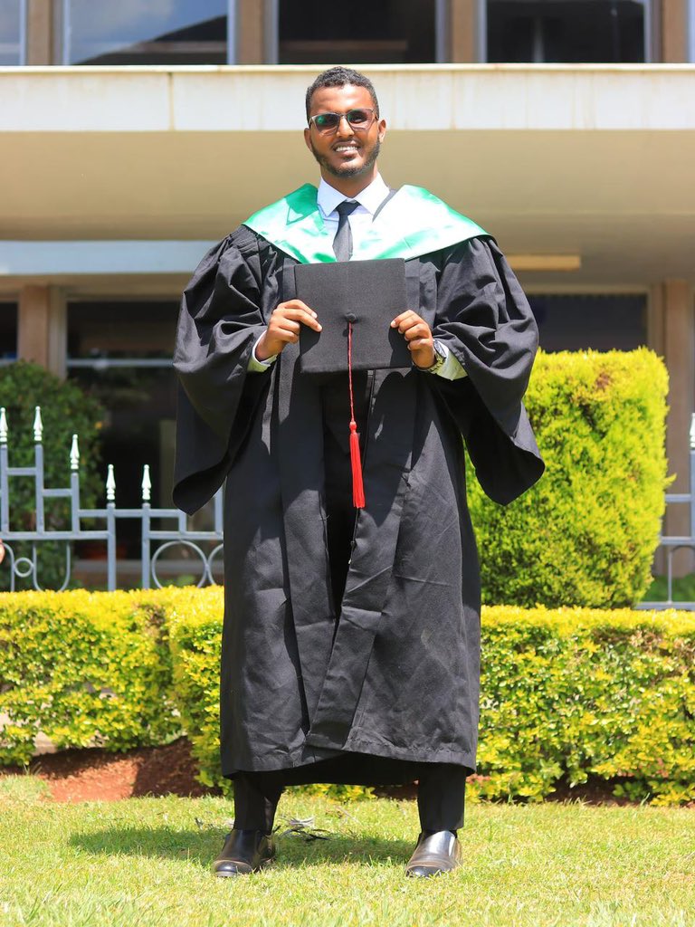 Pharmasage07's tweet photo. 6 years of tough times Sleepless nights and dedication to adding a title to my name.May Allah bless the journey ahead
#UoN72graduation 
#UoNclass2024 https://t.co/qrifHCZaxL
