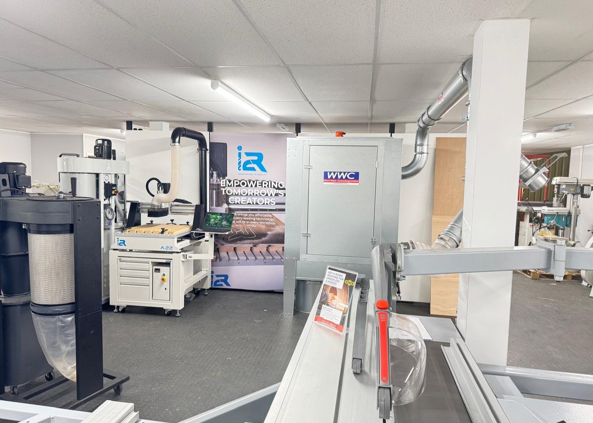 🏢 Transforming Spaces! We printed &amp; installed bespoke wall graphics for Axminster Tools' NEW showroom, opening today!

📍 Unit 9A, Weycroft Ave, Axminster, EX13 5PH
🕗 Open 8am–5pm
Check out the blog for details: bit.ly/4gs9iA5
#WallGraphics #AxminsterTools #SoftLaunch