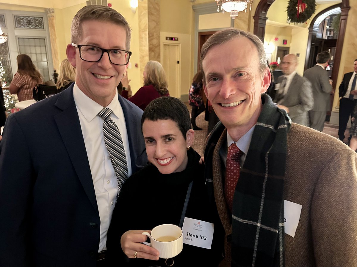 I.S. Berry | THE PEACOCK AND THE SPARROW tweet media