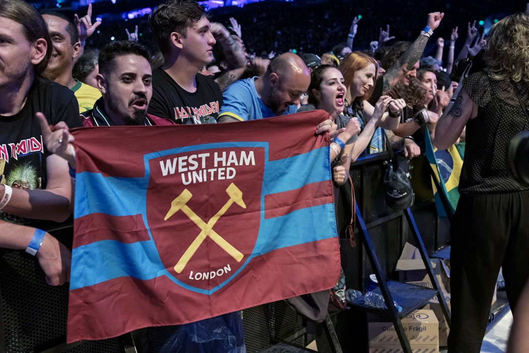 Iron Maiden – 07-12-2024 – São Paulo (Allianz Parque) 

Imagens do público por Felipi Noguerol 🎼👊

metalrevolution.net/br/2024/12/12/…

<a href="/IronMaiden/">Iron Maiden</a> <a href="/midiorama/">Midiorama</a> <a href="/MoveConcertsBR/">Move Concerts Brasil</a> <a href="/ironmaidenbr/">Iron Maiden Brasil</a> #IronMaiden