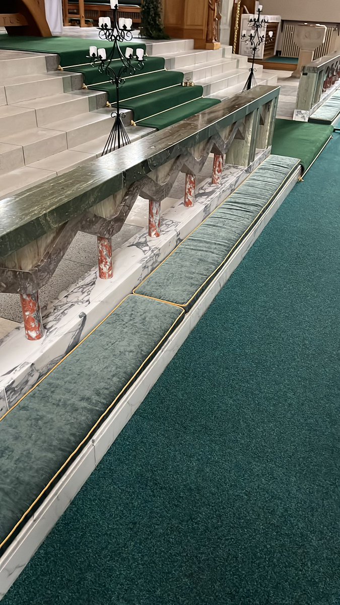 GayleACampbell's tweet photo. It is indeed a Merry Christmas in my parish! These beautiful rails were saved from another church of the same architect, when it was being demolished. Now installed in our church, and completed yesterday with new cushions. Deo Gratias ๐๐ผ๐๐ผ๐๐ผ
#CatholicX #eucharist #altarrails https://t.co/Ca2rDaGTu5