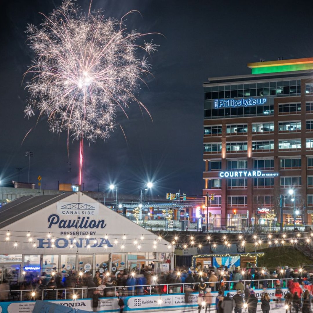 CobblestoneDist's tweet photo. ✨ Friday Night Lights at Canalside ✨

Every Friday from 6-10 PM, enjoy live DJs, themed nights, giveaways, and a spectacular fireworks show! 🎆

https://t.co/17cVB87awp

#FridayNightLights #CanalsideBuffalo #BuffaloEvents #WinterFun https://t.co/VzfsPTN1Ou