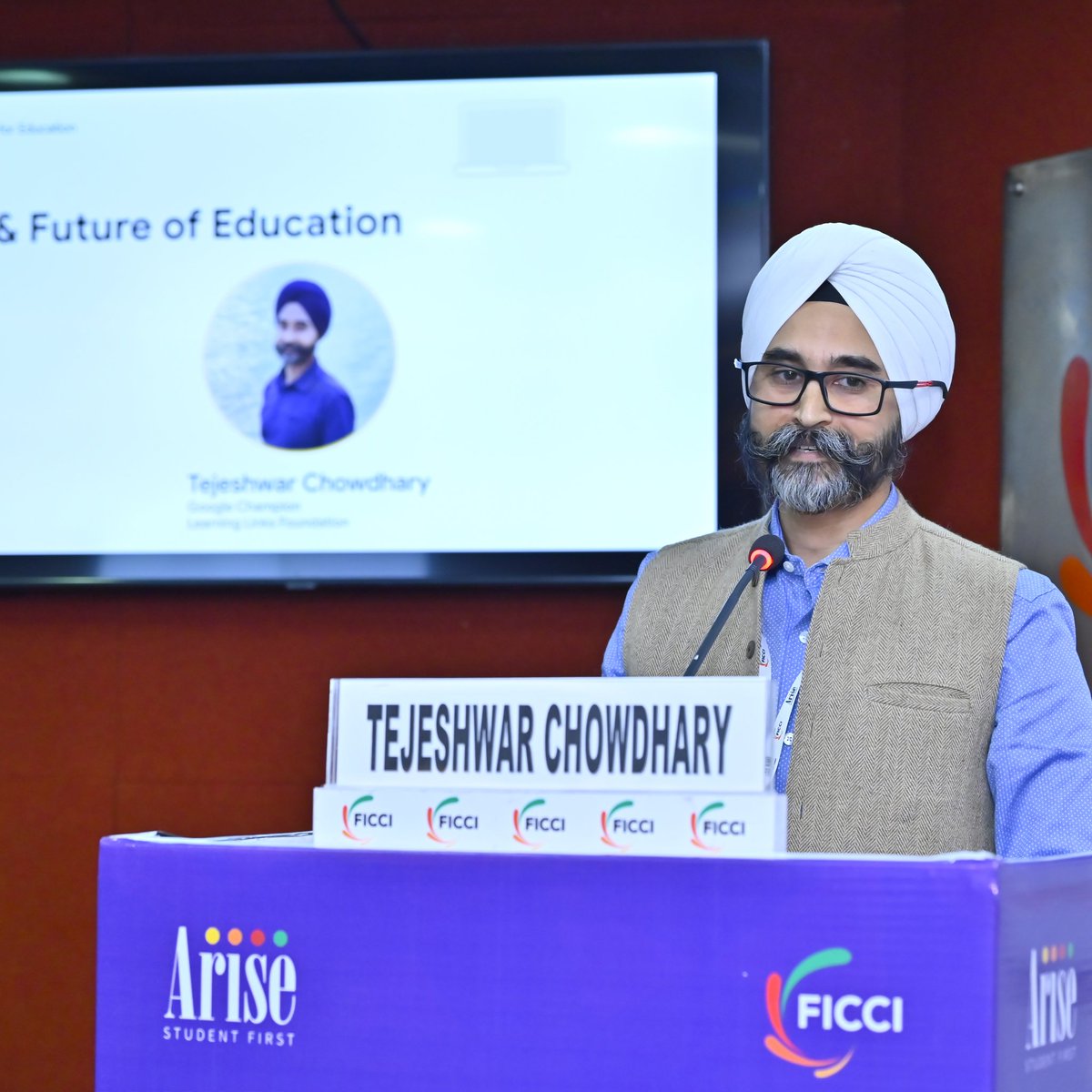 arise_edu's tweet photo. The masterclass, "Are We Future Ready: An AI Practitioner Workshop by Google and Adobe," explored practical insights into integrating AI with creativity in education. 
It highlighted strategies to make classrooms more engaging and curricula more impactful. https://t.co/jygNP2mI1Q