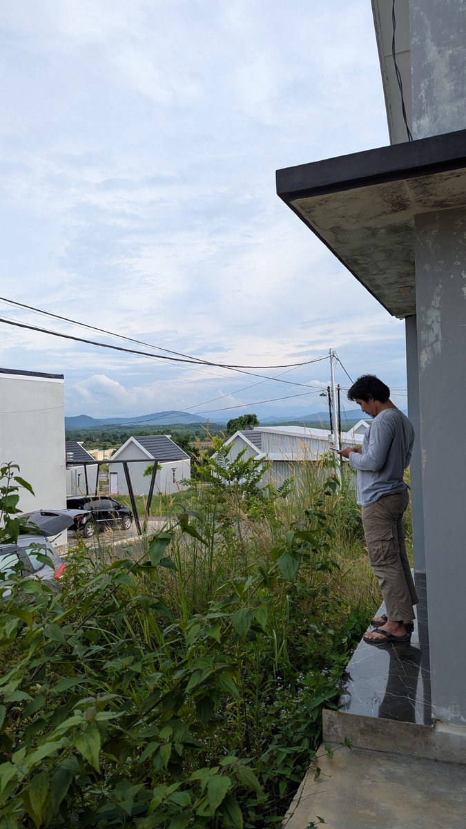 liwar asri lawan sabat sabatnya