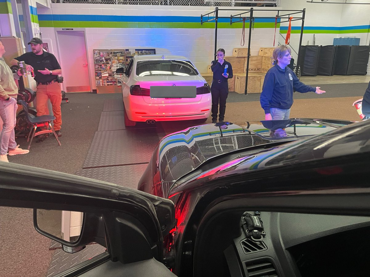 Jim Gilbert (@chiefgilbert1) on Twitter photo At <a href="/ECC_CJ/">ECC Criminal Justice</a> this morning for <a href="/SkillsUSA/">SkillsUSA</a> Criminal Justice with the Seniors, judging “Suspect Approaches” Competition. Always a pleasure mentoring to our future LEO’s! With two <a href="/OHFCSO/">Franklin County Sheriff’s Office</a> Deputies who are alumni of the Program! At <a href="/ECC_CJ/">ECC Criminal Justice</a> this morning for <a href="/SkillsUSA/">SkillsUSA</a> Criminal Justice with the Seniors, judging “Suspect Approaches” Competition. Always a pleasure mentoring to our future LEO’s! With two <a href="/OHFCSO/">Franklin County Sheriff’s Office</a> Deputies who are alumni of the Program!