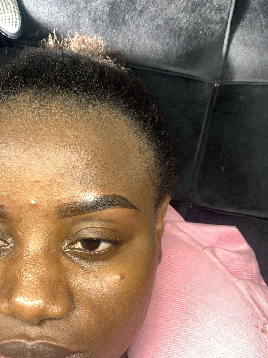 adaobiVA's tweet photo. My first model π€
Rate out of 10π
#MicrobladingJourney #MasteringMicroblading https://t.co/FGH4AAIb2f