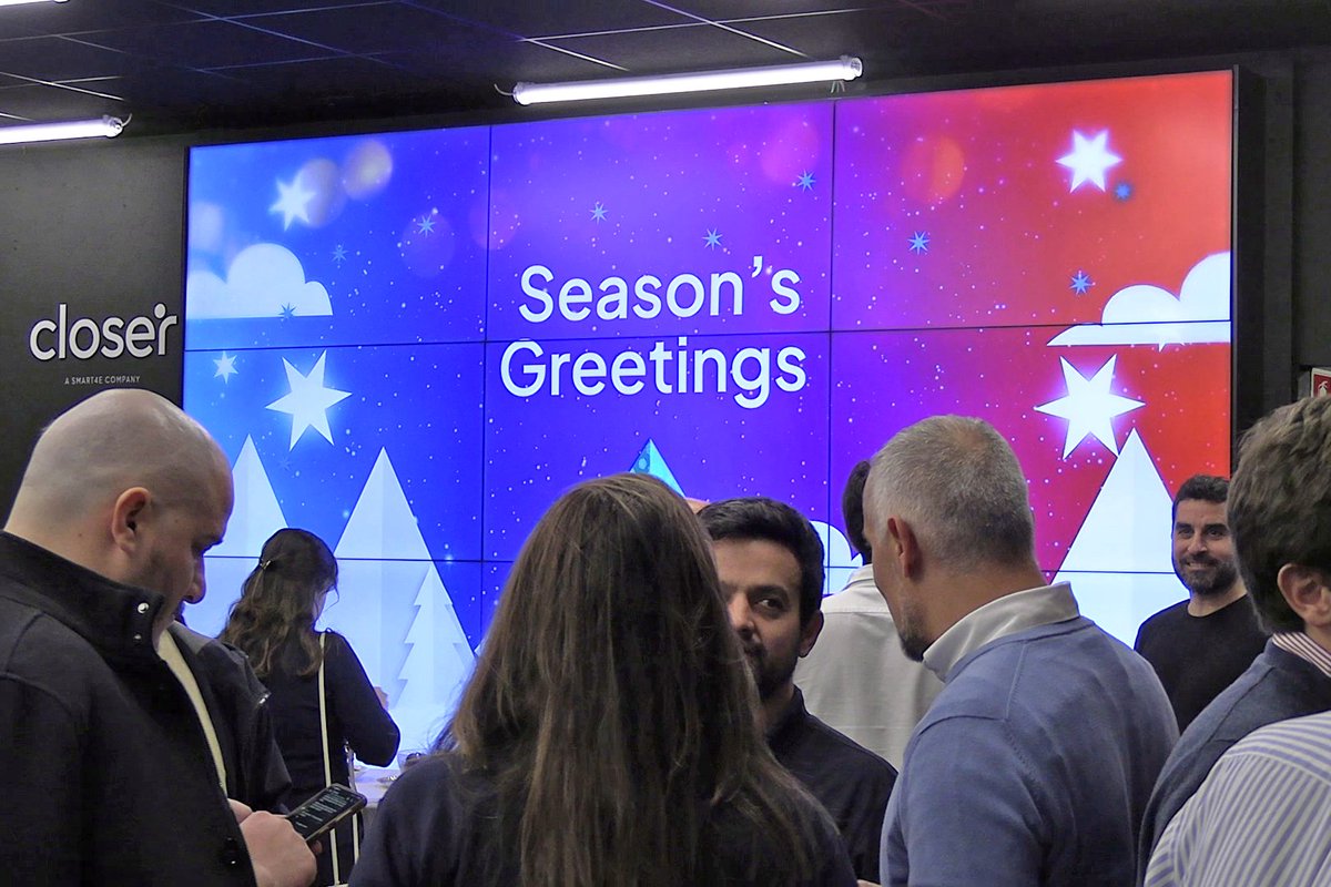 CloserGroup's tweet photo. 🎄 #Closer Christmas Dinner

🌟 Yesterday, Closer family got together to celebrate Christmas at a dinner full of music, fun and magic.

🙏 A huge thank you to our amazing colleagues for making this event so special.

#TogetherWeAreCloser https://t.co/nNzFy1Evlt