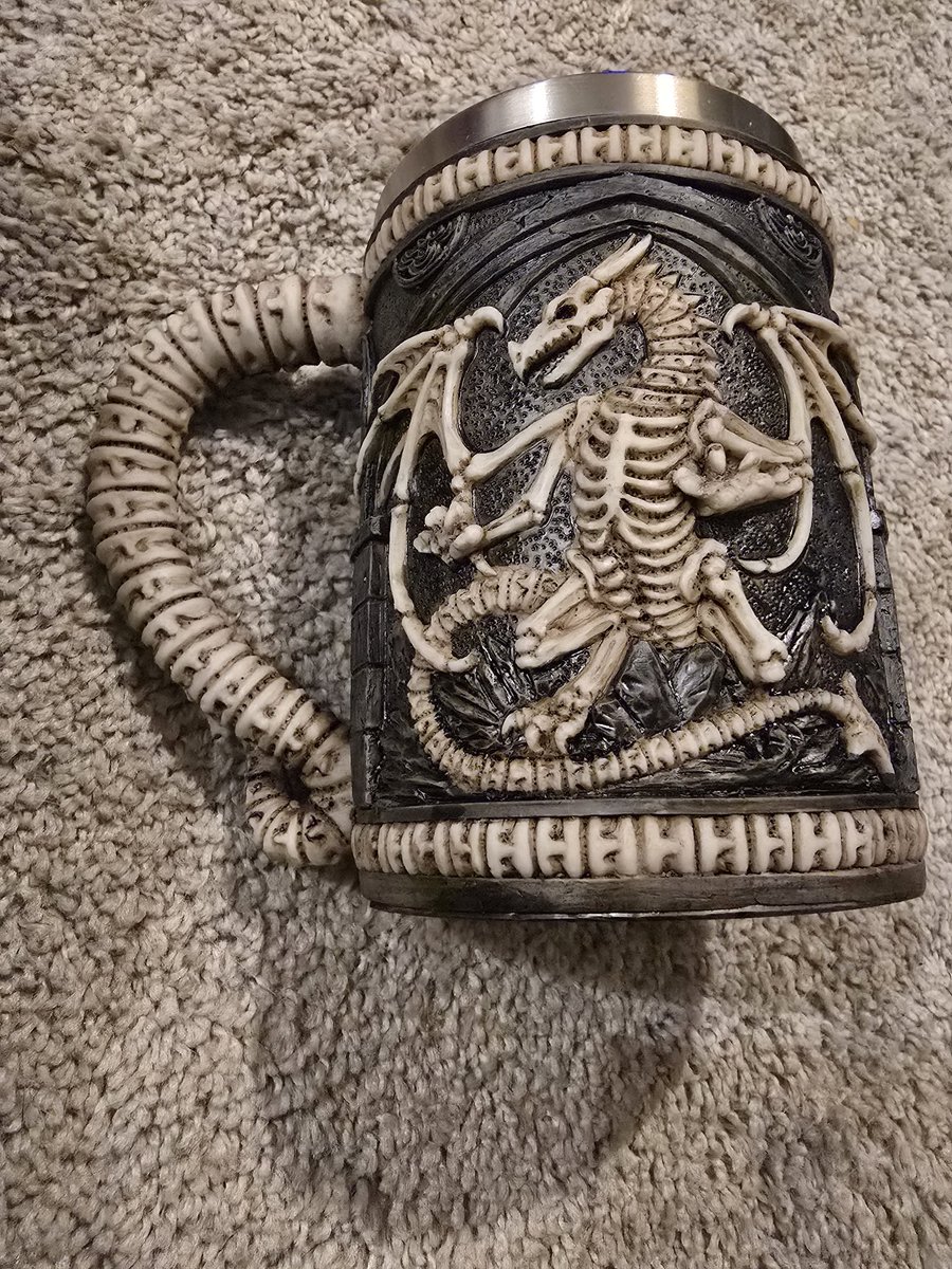 breadboiwizard's tweet image. AWA has turned into me buying a lot of dice