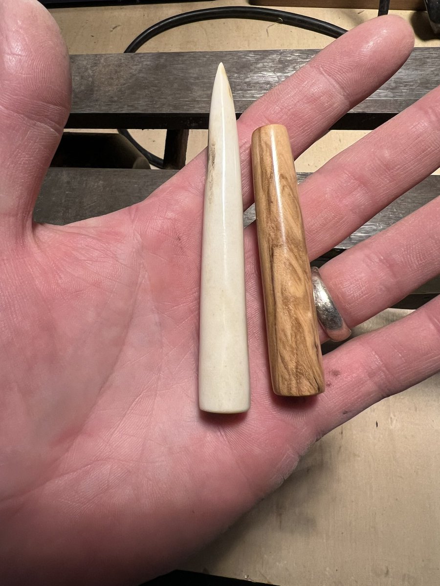 Here are a couple quick and simple pipe tampers I made last night. One deer antler and the other is olive wood.