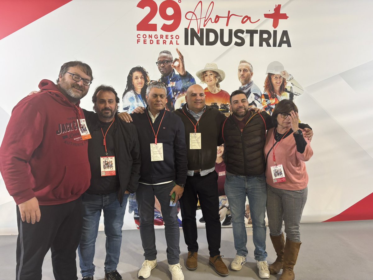 UGTPV_MVVB's tweet photo. @UGTPV 

🔴 UGT Clausura en @Malaga. #29Congreso UGT FICA. Una nueva dirección que marcará el rumbo de la industria, construcción y agro durante los próximos 4 años: 
Mariano Hoya, elegido SG de UGT FICA, con el 87,14% del 29° Congreso Federal.

#AhoraMasIndustria
@UGT_FICA PV https://t.co/R0VH0WG6Yo