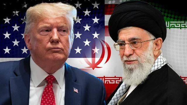 Marchfoward's tweet photo. TERKINI 

PATUTLAH SERANG SYRIA. NAK CLEAR LALUAN NAK ATTACK IRAN

ISRAEL DAN US NAK SERANG FASILITI NUKLEAR IRAN

Tentera Udara Israel sedang membuat persiapan untuk serangan udara besar besaran ke atas Fasiliti Nuklear Iran maklum Wartawan Ketenteraan Yedioth Ahronoth, Yossi Yehoshua

Times Of Israel juga melaporkan perkara sama. Ini selepas Tentera Udara Israel sudah melumpuhkan pertahanan udara Syria bagi memberi laluan untuk serangan ke atas Iran

Serangan ini merupakan peluang besar selepas kejatuhan Kumpulan Proksi Iran di Timur Tengah dan ketiadaan Rejim Bashar Assad di Syria 

85% pertahanan udara Syria sudah dimusnahkan Israel dengan Israel sedang membuat persiapan. Secara tidak langsung selepas Palestin dan Lubnan. Israel kini mempunyai penguasaan udara ke atas Syria

Wall Street Journal melaporkan bahawa Pasukan Keselamatan Negara  Presiden Donald Trump sedang mempertimbangkan untuk serangan ke atas fasiliti nuklear Iran

Pasukannya sedang membuat penilaian serius mengenai kemungkinan serangan itu
