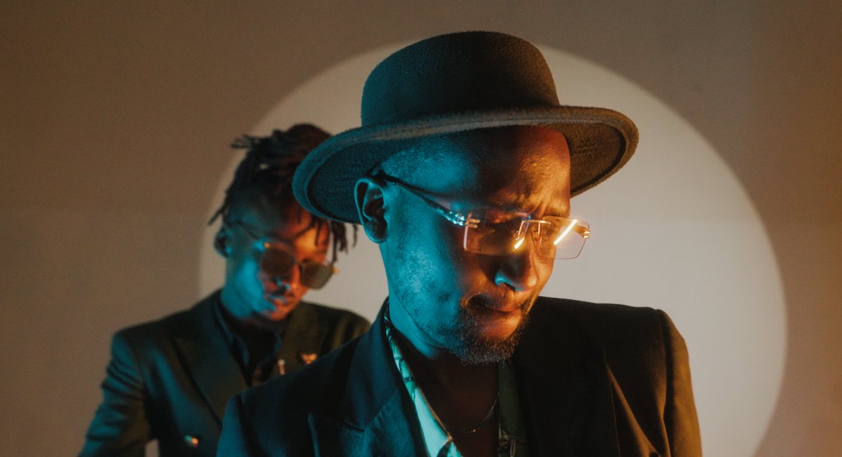 JIVUISGREY's tweet photo. How are y'all feeling the vibes? 
Appreciate the love and support thus far 🙏🏾🚀 
Keep streaming #MDOGO everywhere!

#FeelTheVibeMDOGOMDOGO 
#JIVUisGrey #madeinkenya https://t.co/9KYYb5zQxT